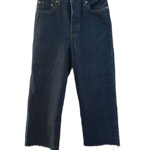 Levi's Dark Blue Cropped Women's Jeans EUC